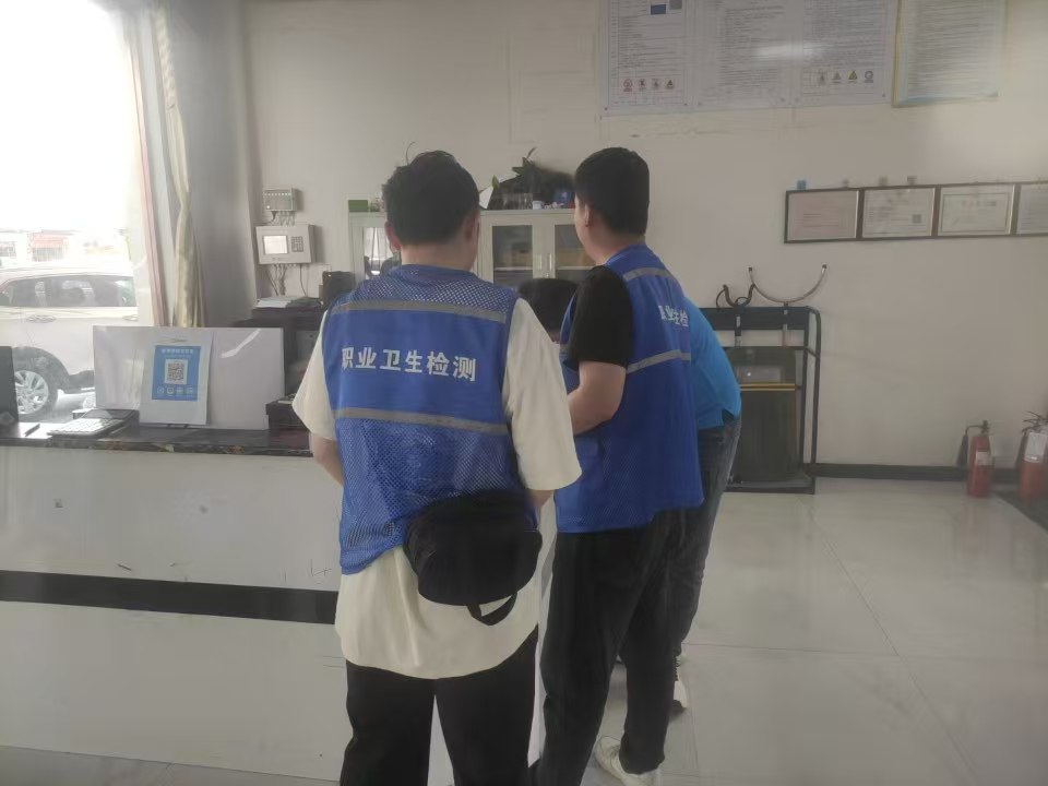 d39e7c193a26d0b9a15ee6503339f9d.jpg